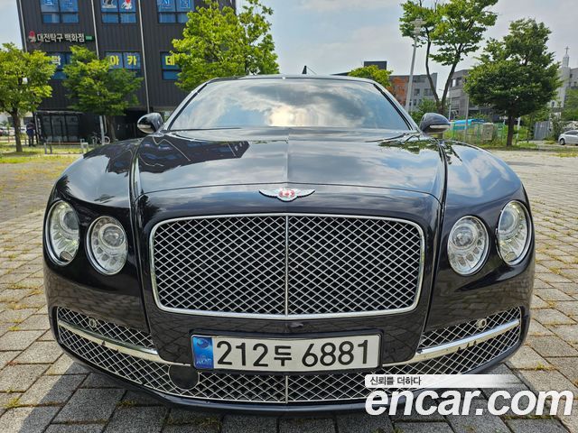 Bentley Flying Spur 2015