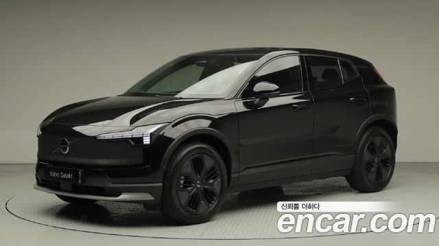 Volvo EX30 2025