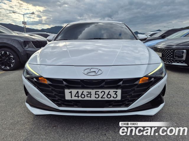 Hyundai AVANTE 2022