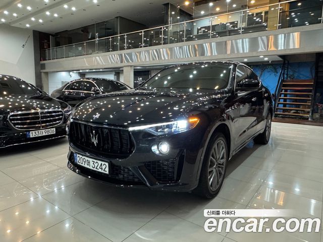 Maserati Levante 2020