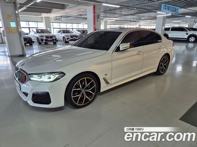 BMW 5-Series 2021