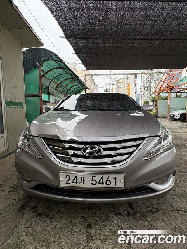 Hyundai Sonata 2010