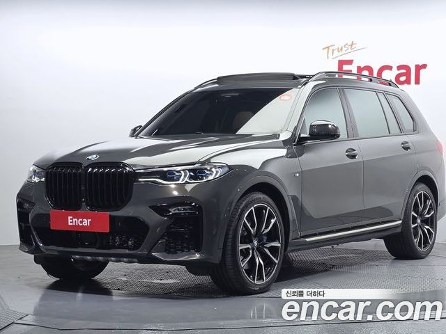 BMW X7 2022