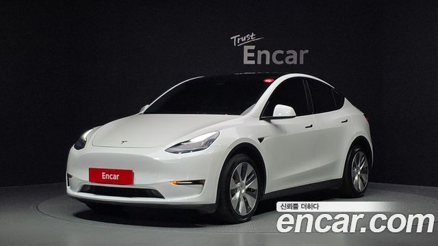 Tesla Model Y 2021