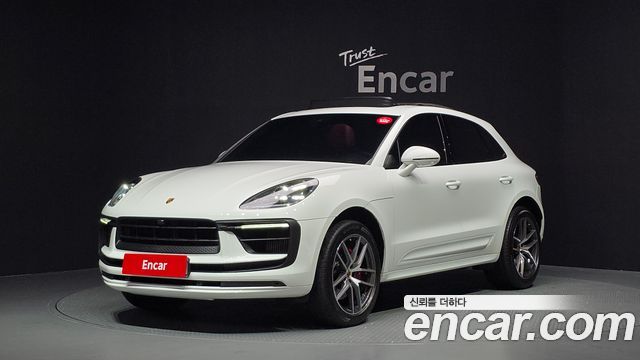 Porsche Macan 2022
