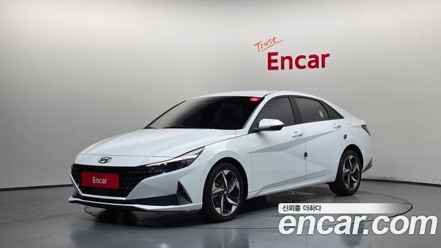 Hyundai AVANTE 2022