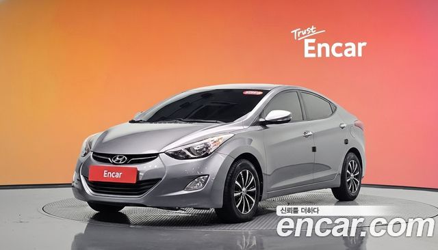 Hyundai AVANTE 2013