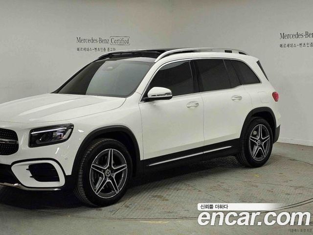 Mercedes-Benz GLB-Class 2025