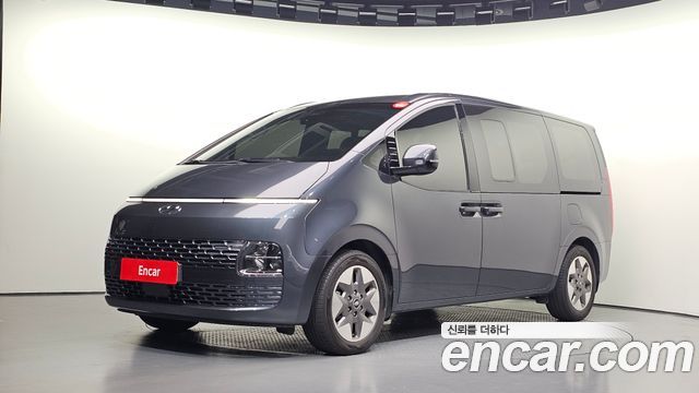 Hyundai Staria 2023