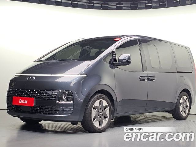Hyundai Staria 2023
