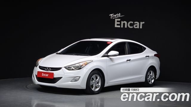 Hyundai AVANTE 2012