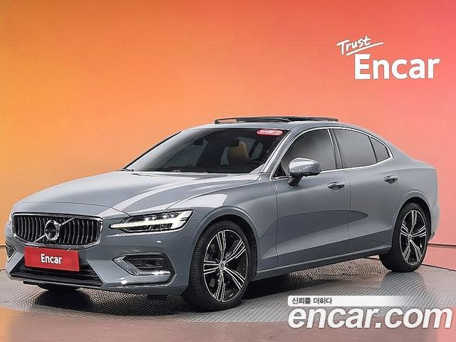 Volvo S60 2021