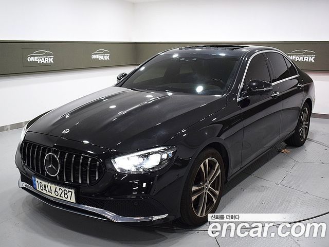 Mercedes-Benz E-Class 2021