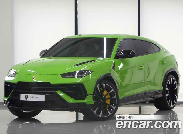 Lamborghini Urus 2024
