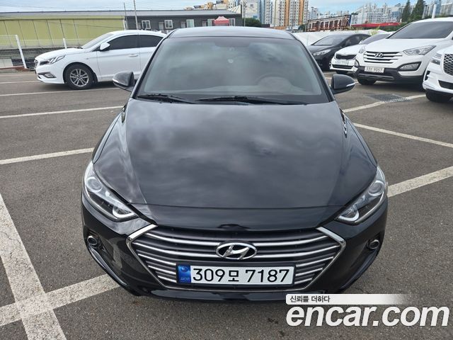 Hyundai AVANTE 2015