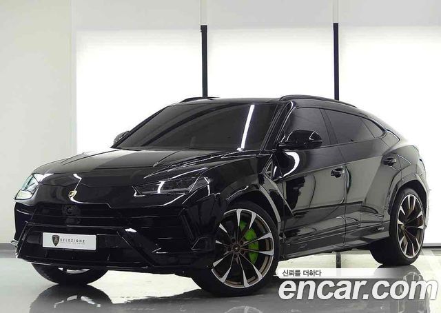 Lamborghini Urus 2023