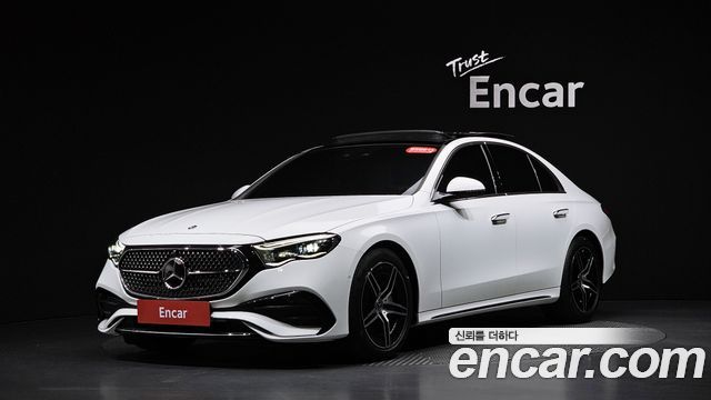 Mercedes-Benz E-Class 2024