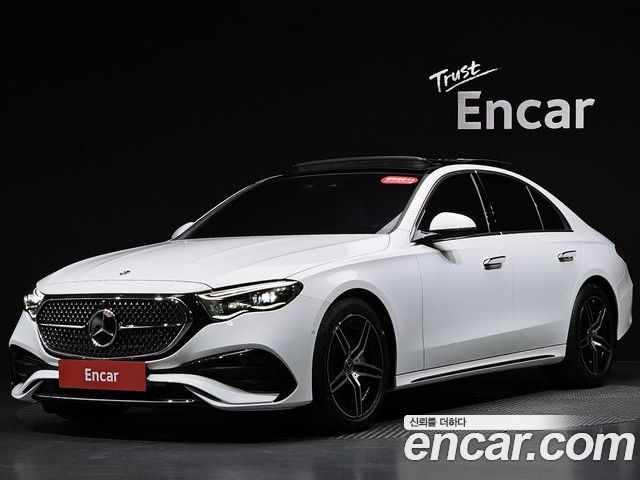 Mercedes-Benz E-Class 2024