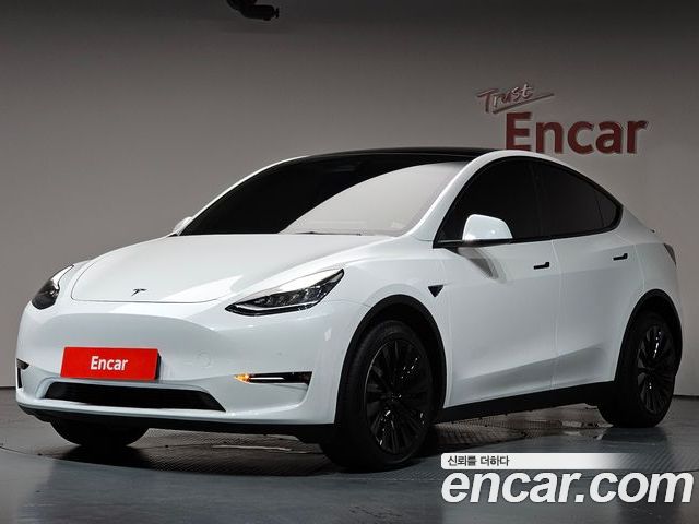 Tesla Model Y 2022