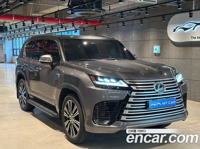 Lexus LX 2025