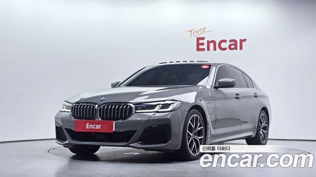 BMW 5-Series 2021