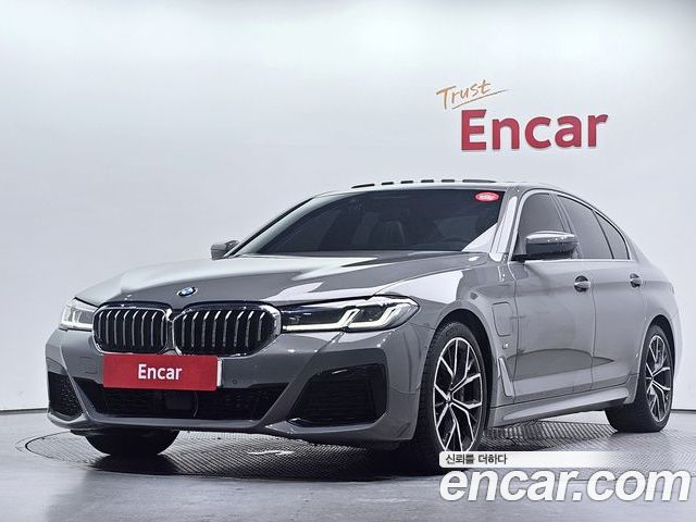 BMW 5-Series 2021