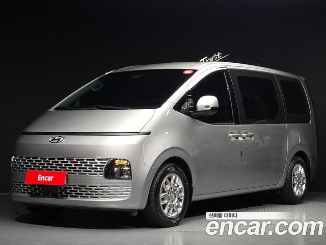 Hyundai Staria 2022