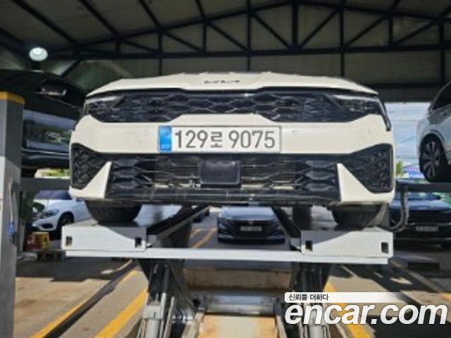 Kia K5 2023