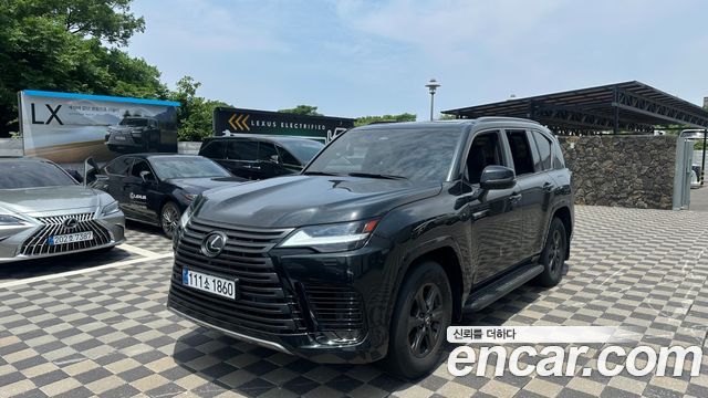 Lexus LX 2025