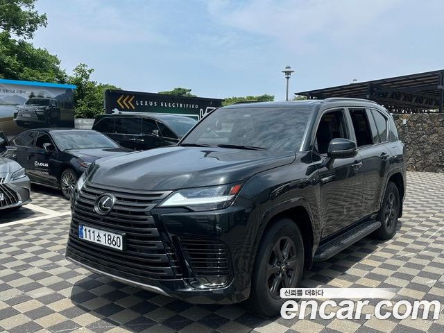 Lexus LX 2025