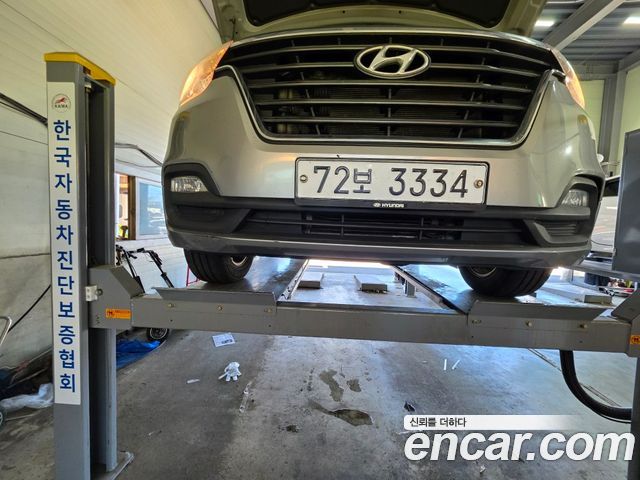Hyundai Starex 2018