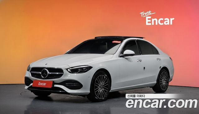 Mercedes-Benz C-Class 2025