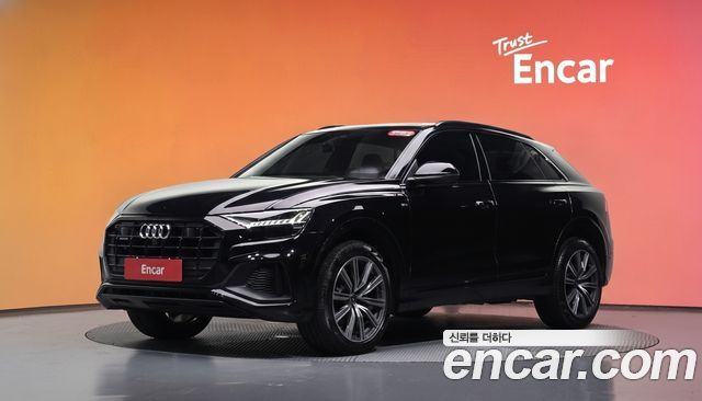 Audi Q8 2021