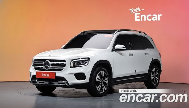 Mercedes-Benz GLB-Class 2021