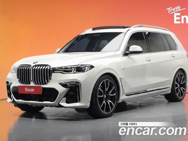 BMW X7 2021