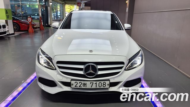 Mercedes-Benz C-Class 2018