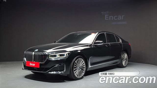 BMW 7-Series 2021