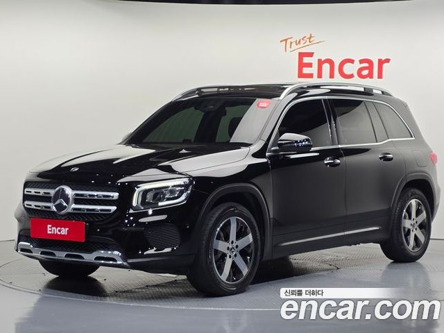 Mercedes-Benz GLB-Class 2020