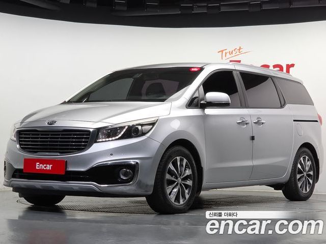 Kia Canival 2015