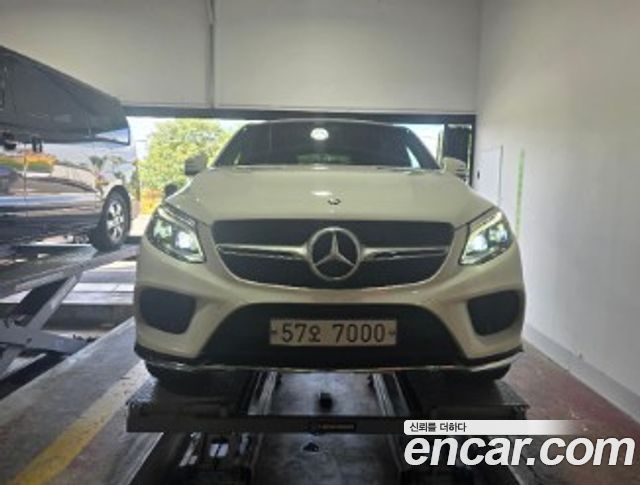 Mercedes-Benz GLE-Class 2017