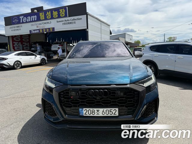 Audi RSQ8 2021