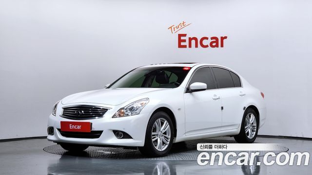 Infiniti G 2013