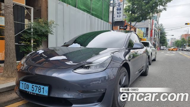 Tesla Model 3 2021