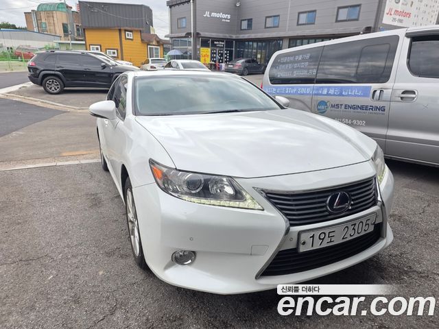 Lexus ES 2013