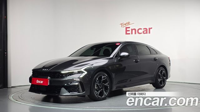 Kia K5 2025