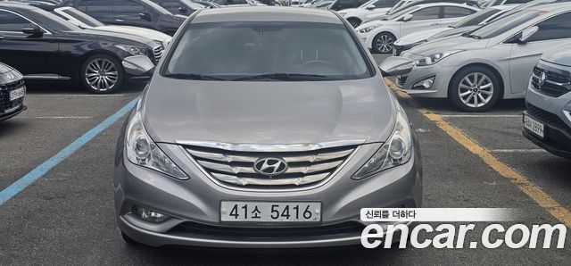 Hyundai Sonata 2011