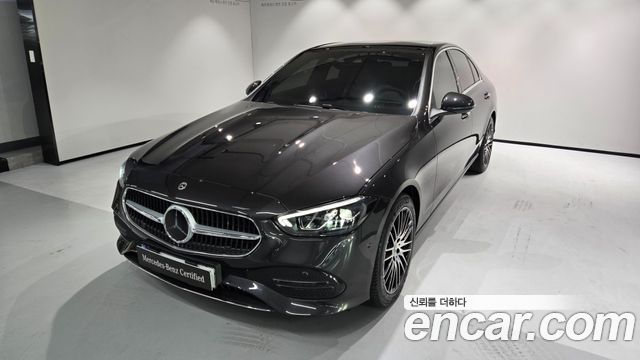 Mercedes-Benz C-Class 2025