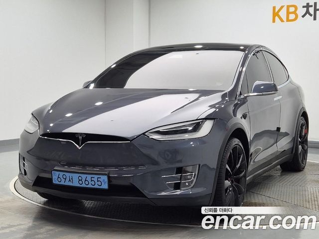 Tesla Model X 2020