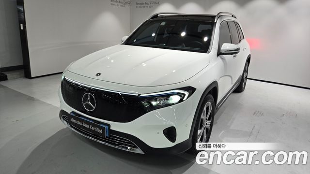 Mercedes-Benz EQB 2025