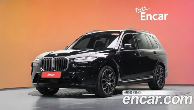 BMW X7 2025
